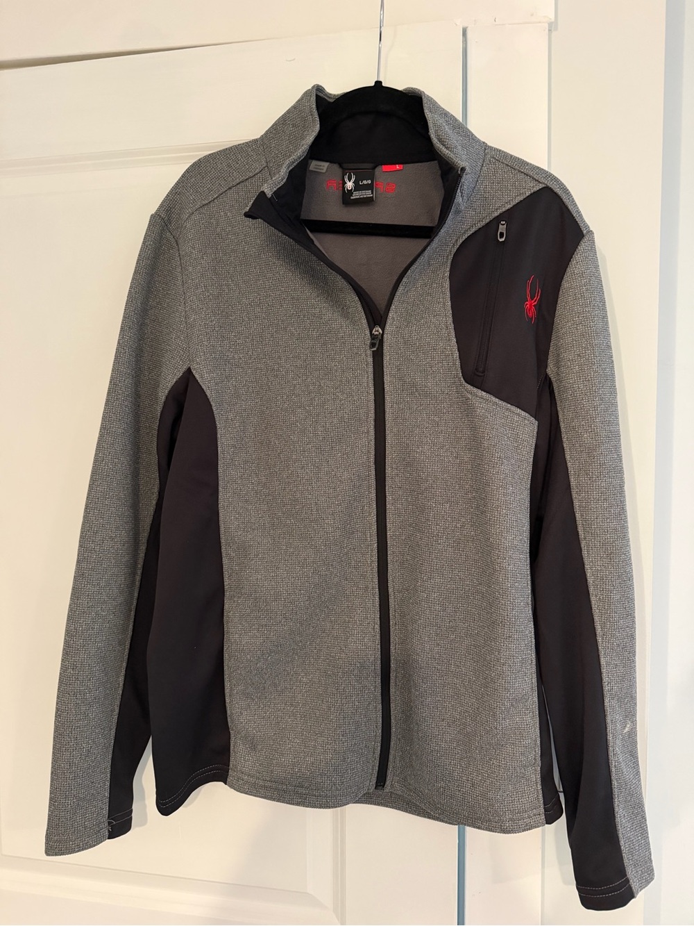 Spyder Men's Gray Full-Zip Softshell Jacket with Black Panels
